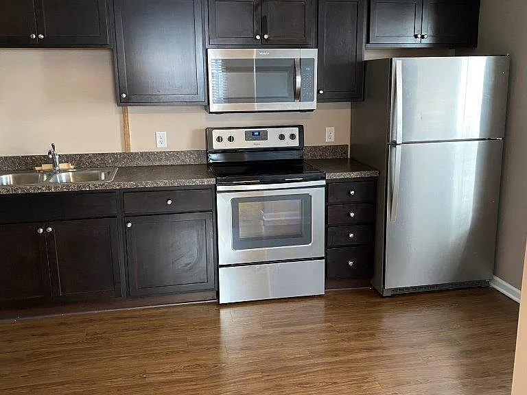 210 Butler Ave NW #201 — Photo 3