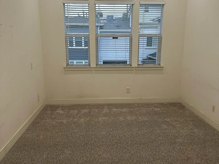 Guest room (2nd floor)