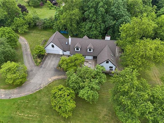2nd image of 7011 Valley Vista Ln