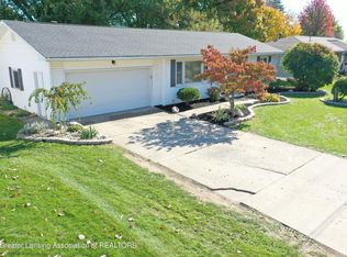 701 S Kibbee St, Saint Johns, MI 48879