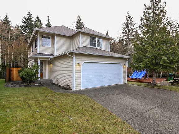 3rd image of 603 125th Ave NE