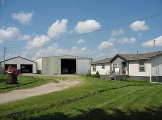 2052 Nation Rd, Chetopa, KS 67336