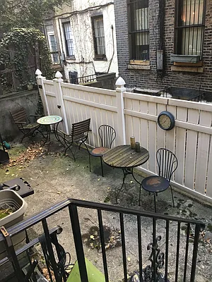 Rented by Bond New York | media 2