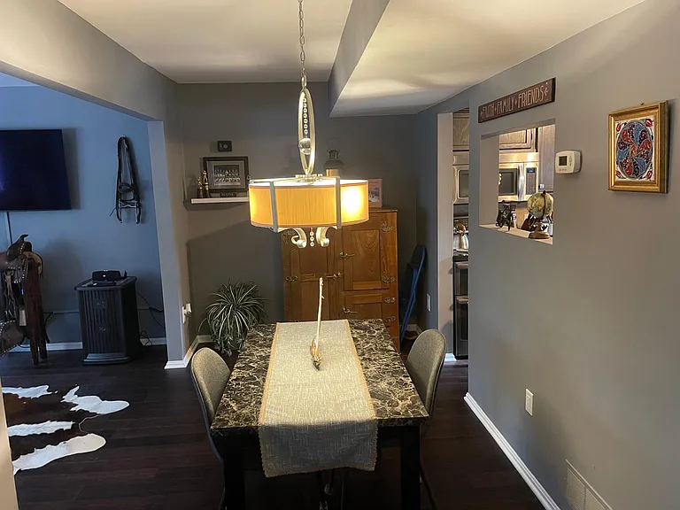 15 Running Ct — Photo 19