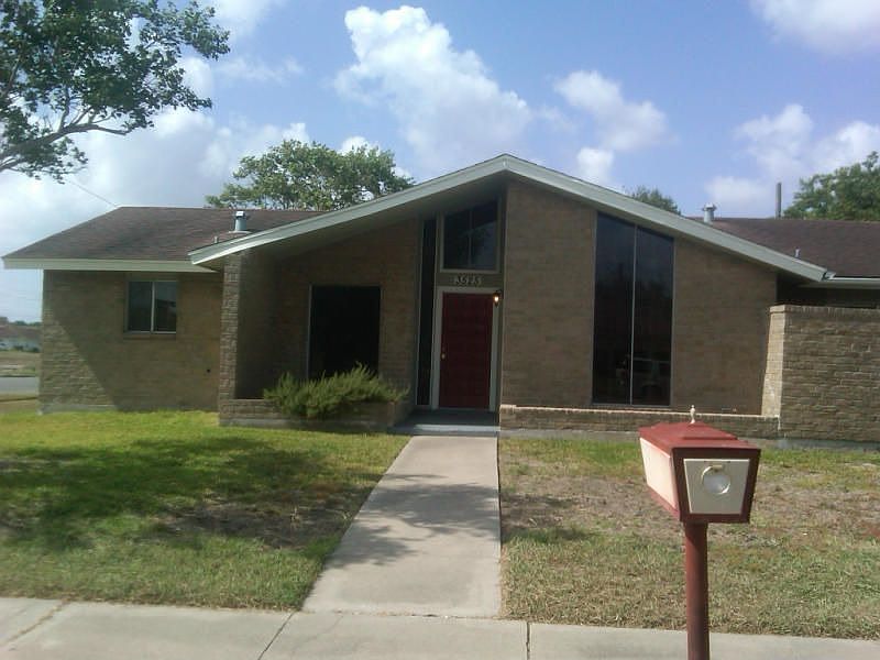 1st image of 3525 Pangani Dr