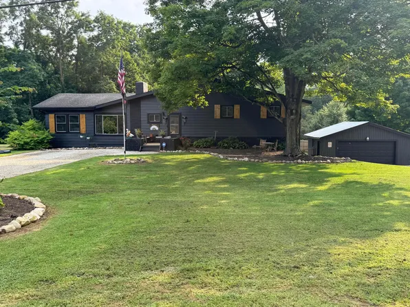 7153 Marion Rd NE, Newark, OH 43055