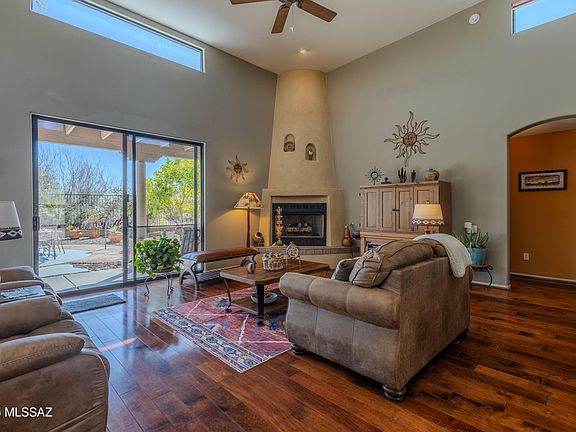 5th image of 1735 W Placita Del Codillo