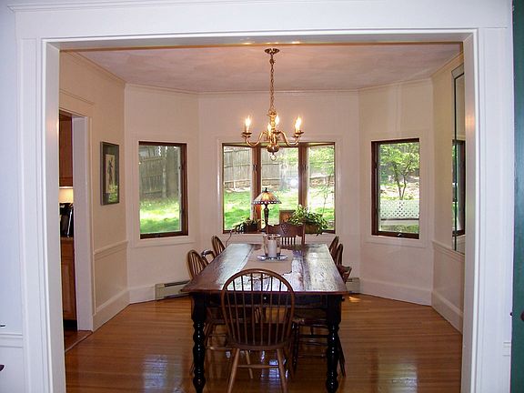 5th image of 42 Glendale Road