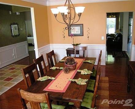Formal dining room