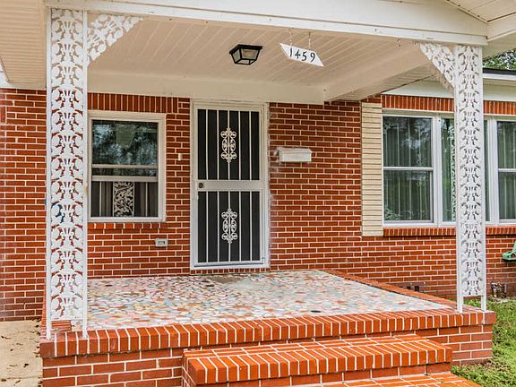 2nd image of 1459 Royal Court Ln