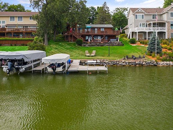 5th image of N7564 W Lakeshore Dr