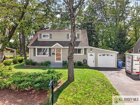 2nd image of 337 Morgan Ave