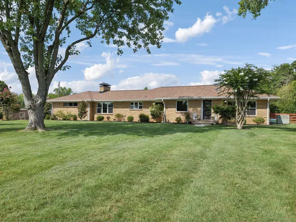 1042 Union St, Shelbyville, TN 37160