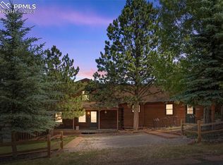 581 Whispering Winds Dr, Woodland Park, CO 80863