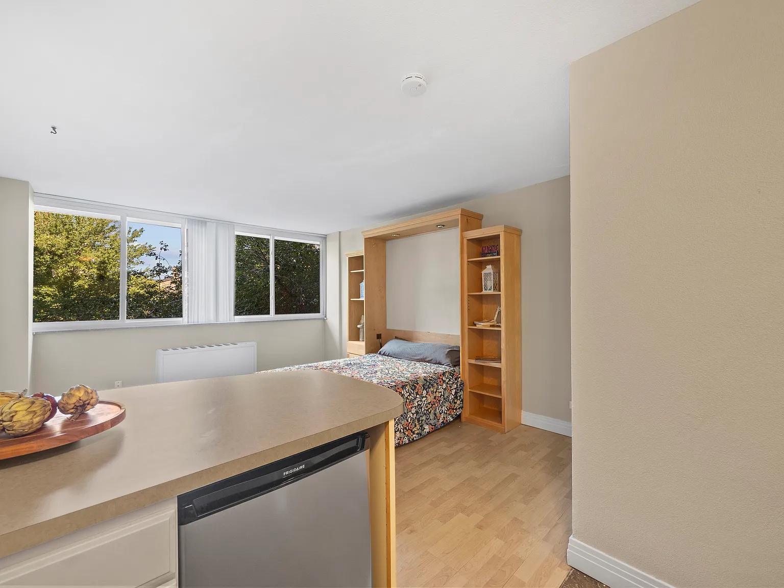 1196 N Grant St — Photo 4