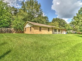 239 S Homer Ave, Wells, TX 75976