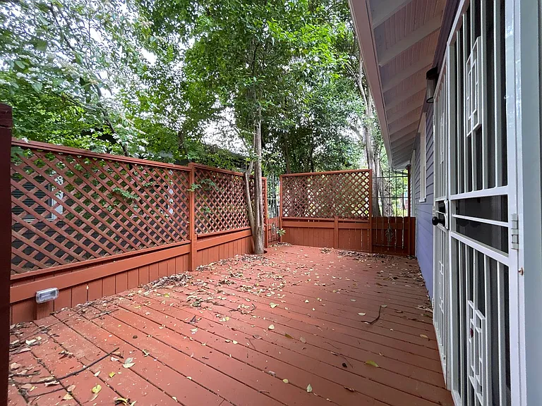 215 S Summit Ave — Photo 19