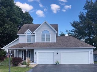 3255 Bluebird Ln, Coloma, MI 49038