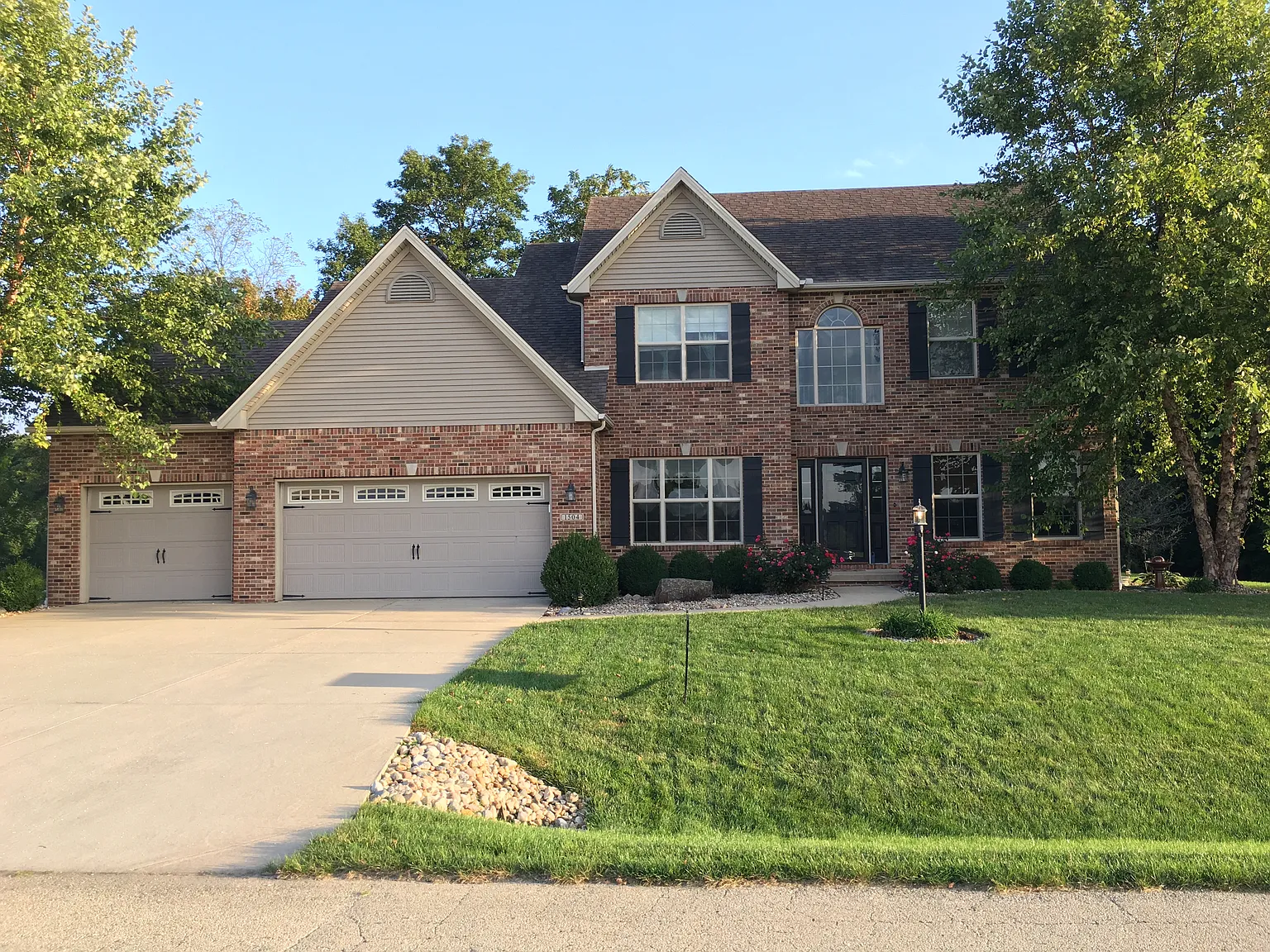 1504 Riverwood Point photo 1