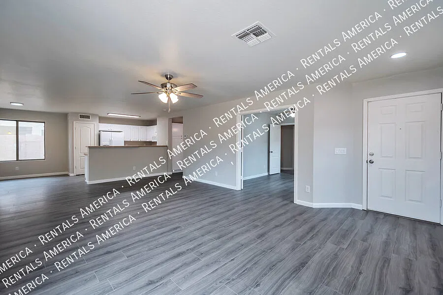 *Move in by November 1st and get Novembers rent Free!* — Photo 2