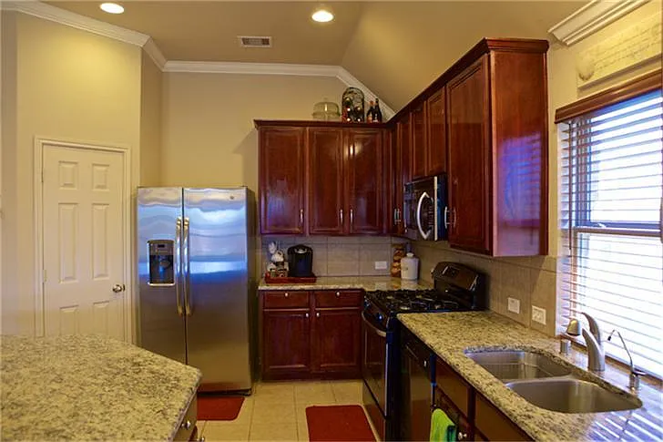 5718 Teal Grove Ln — Photo 16