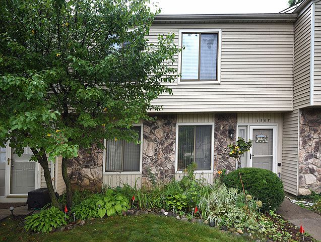 1st image of 1567 Gibson Dr