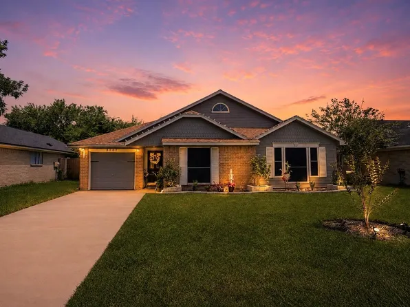 8602 Lazy Brook Ln, La Porte, TX 77571