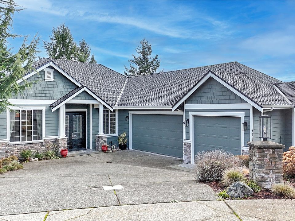1st image of 4515 Country Club Drive NE