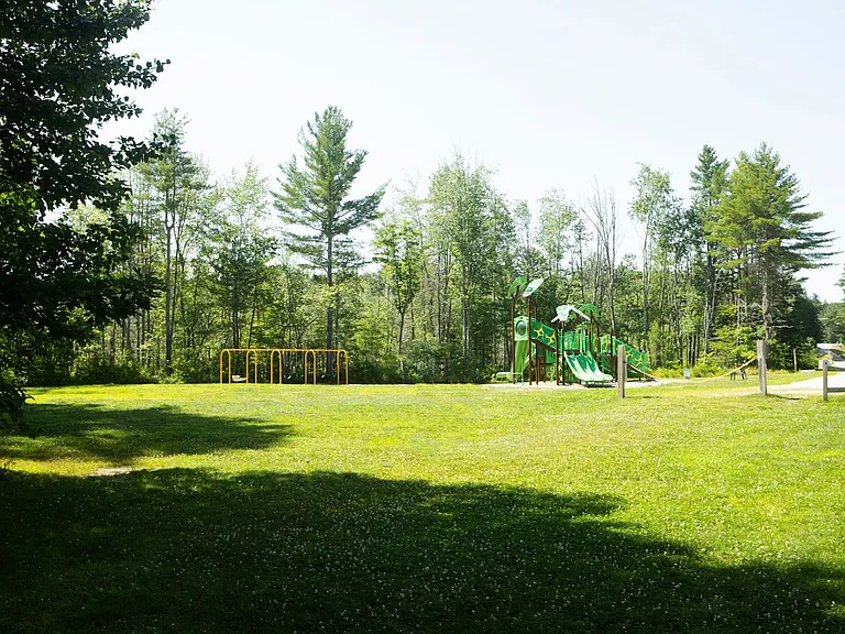 5 Anglers Rd — Photo 31