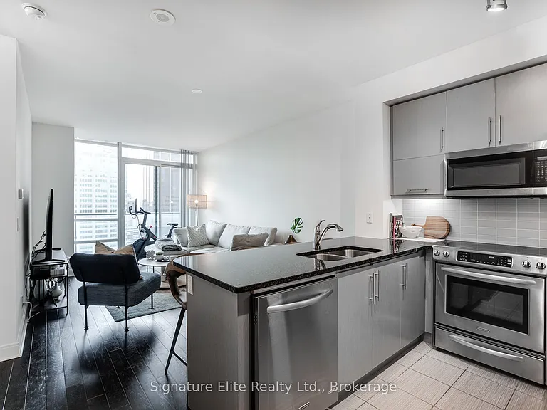 825 Church St #3508 — Photo 2