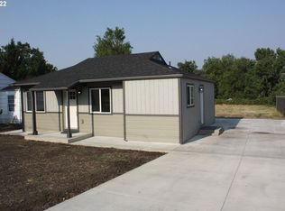 1550 NE Morris St, Roseburg, OR 97470
