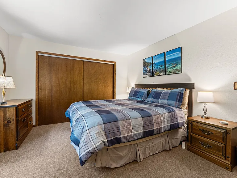 1142 Regency Way — Photo 18