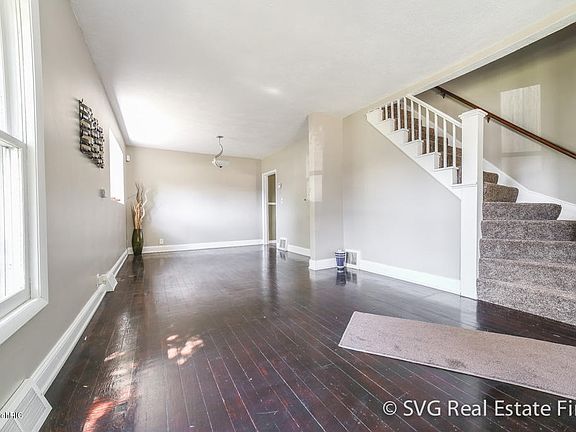 4th image of 1213 Dickinson St SE