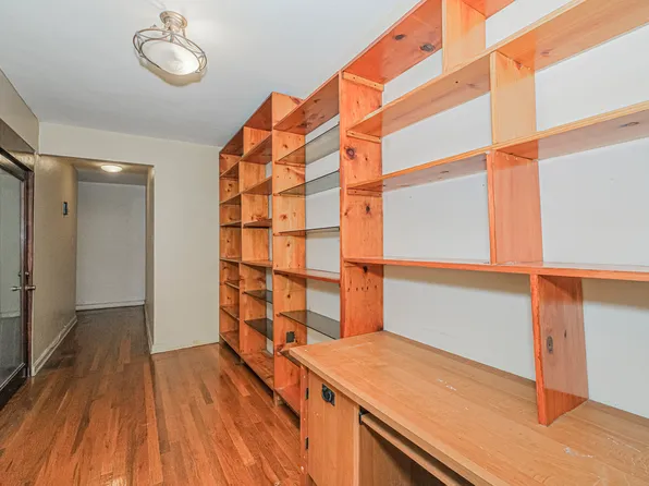 36 Dahill Road image 4 of 25