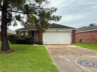 5010 Woodland Meadows Ln, Humble, TX 77346