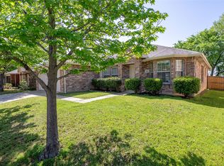 2912 Lighthouse Dr, Denton, TX 76210