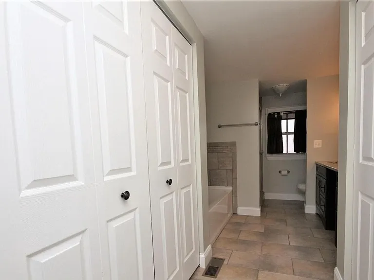 112 Water St — Photo 20
