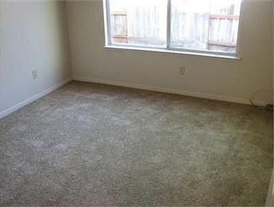 3rd image of 1722 Lando Dr