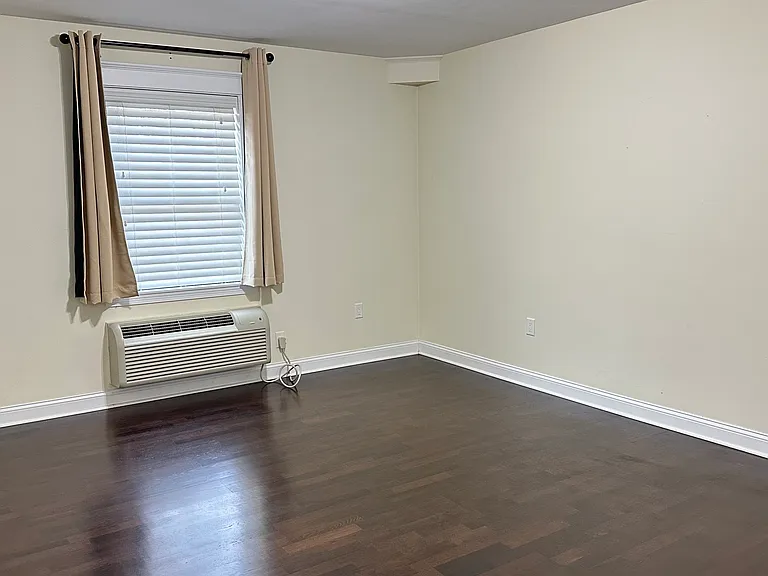 39 Fayette St #102 — Photo 15