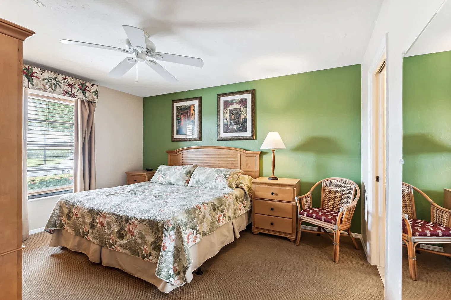 2 bed, 2.0 bath, 861 sqft, $3,272 — Photo 4