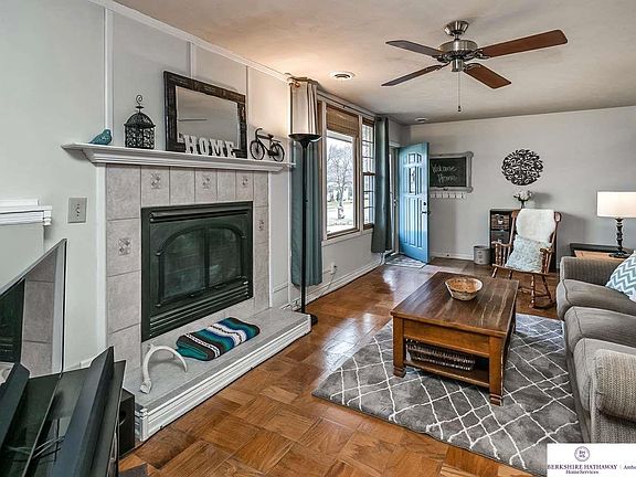 3rd image of 8217 Meredith Ave