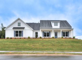 1707 N Pine Ridge Dr, Hephzibah, GA 30815