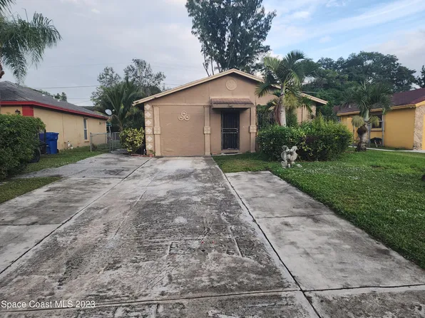 2440 Rj Hendley Ave, Riviera Beach, FL 33404