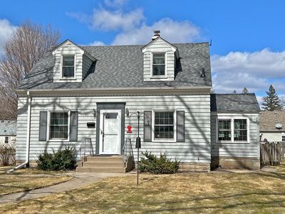 891 Nebraska Ave W, Saint Paul, MN, 55117