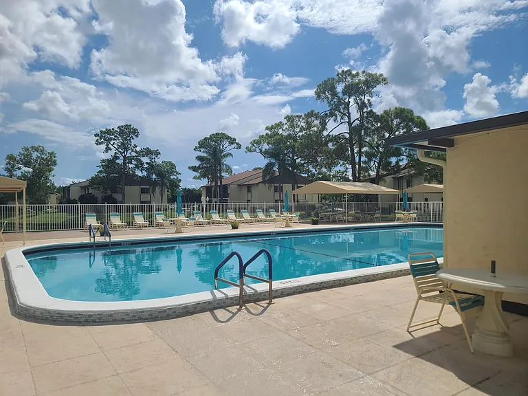 317 Knotty Pine Cir #A-2 — Photo 22