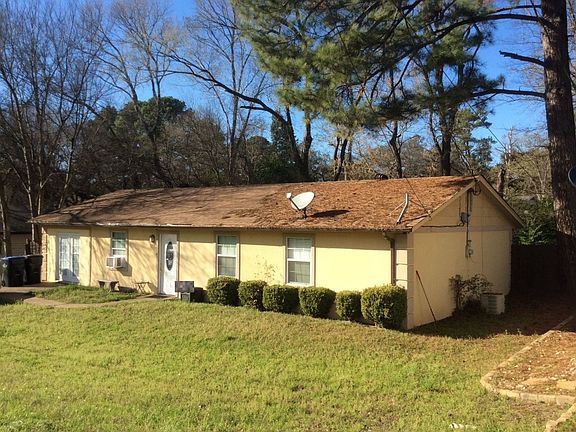 2nd image of 905 Glenda Dr