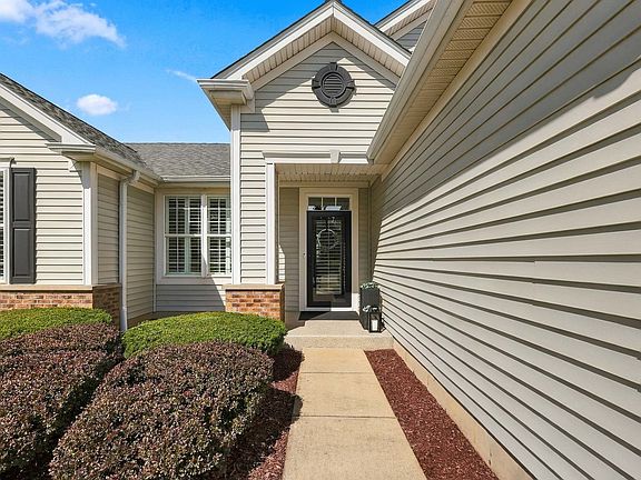3rd image of 12891 Cold Springs Dr
