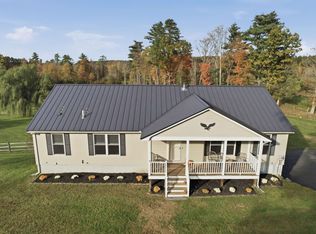 39 Stumpfield Road, East Kingston, NH 03827