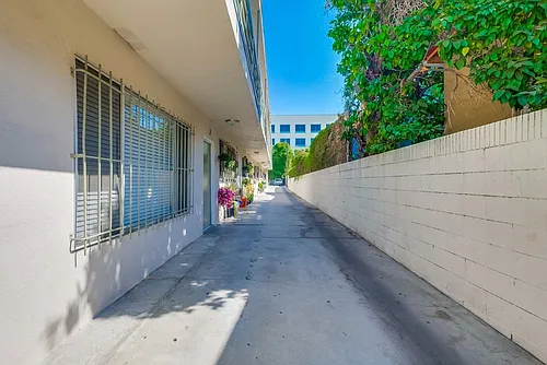 3824 Wisconsin St Photo 1