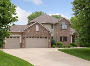 1488 Sherman Lake Rd, Lino Lakes, MN 55038